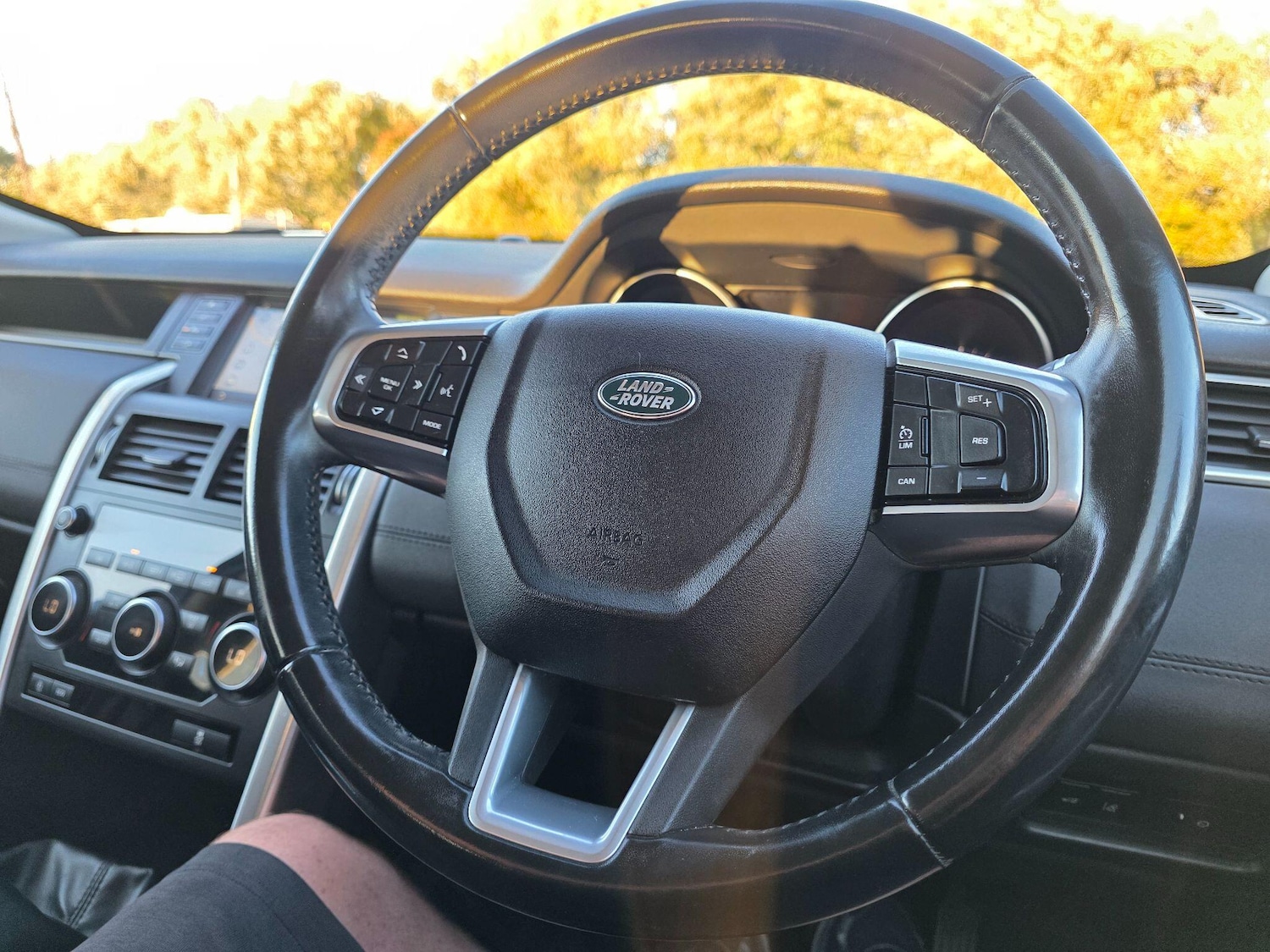 Used Land Rover Discovery Sport 2017 for sale - 77015509: Photo 19