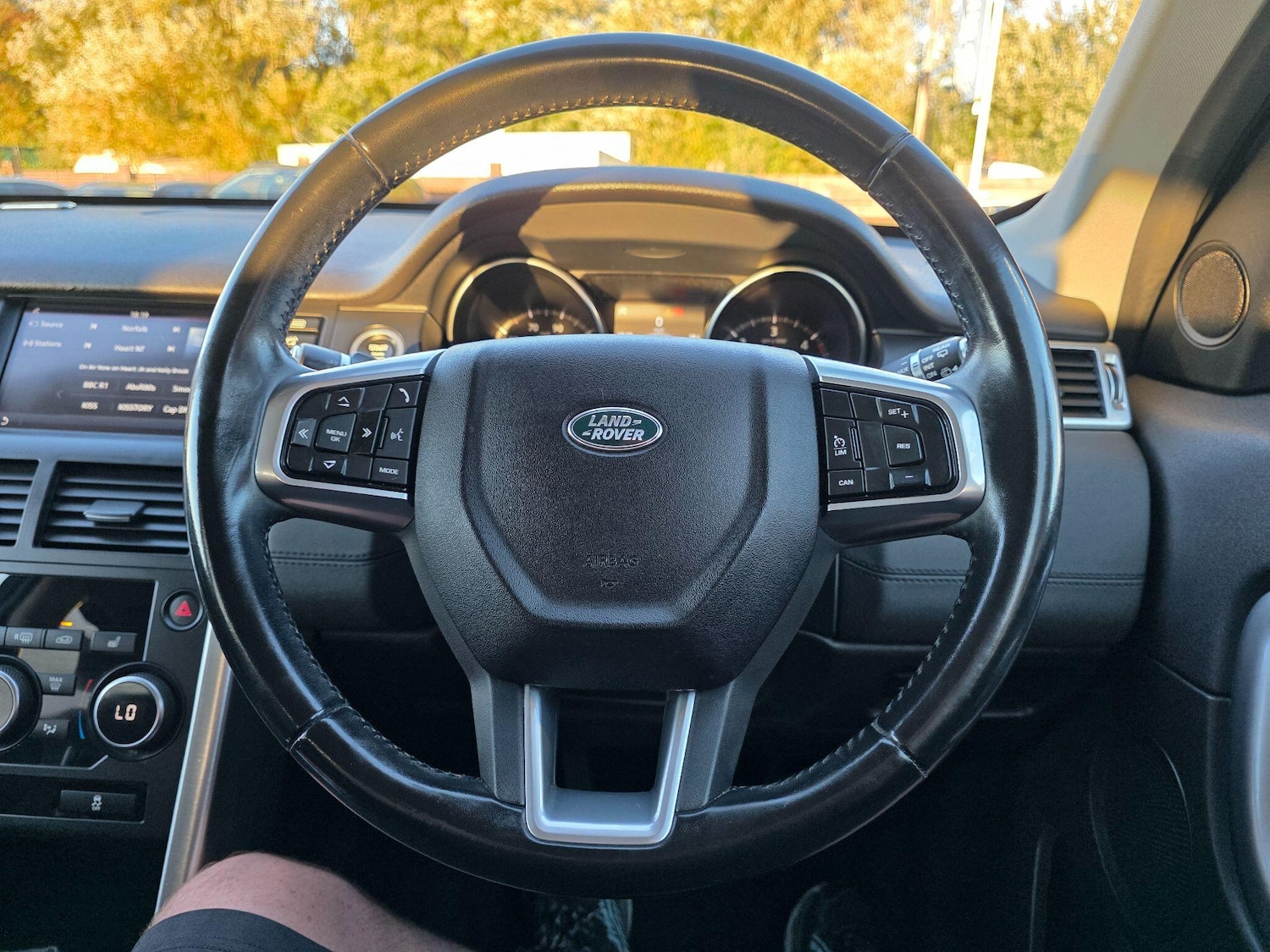 Used Land Rover Discovery Sport 2017 for sale - 77015509: Photo 33