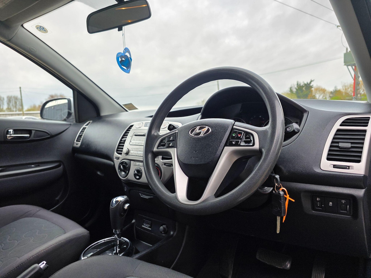 Used Hyundai i20 2010 for sale - 78085836: Photo 13