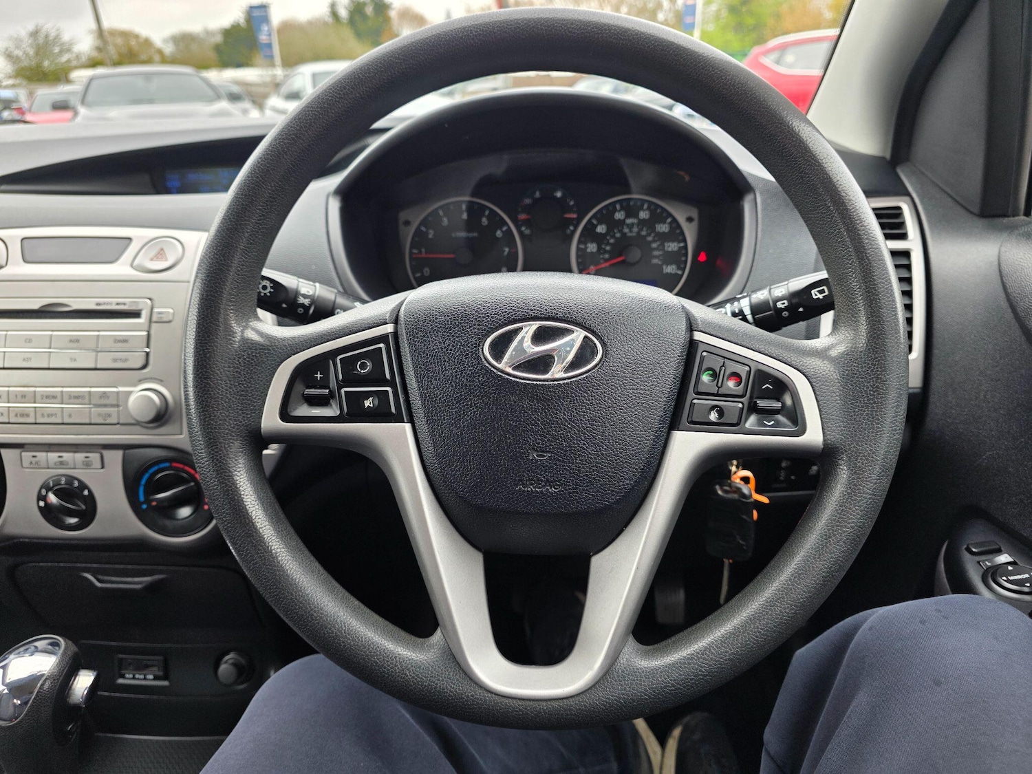 Used Hyundai i20 2010 for sale - 78085836: Photo 28