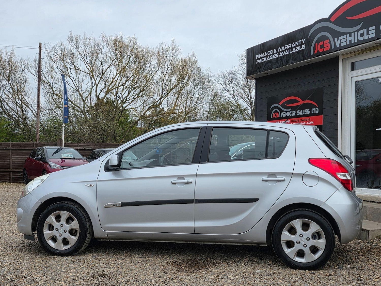 Used Hyundai i20 2010 for sale - 78085836: Photo 8