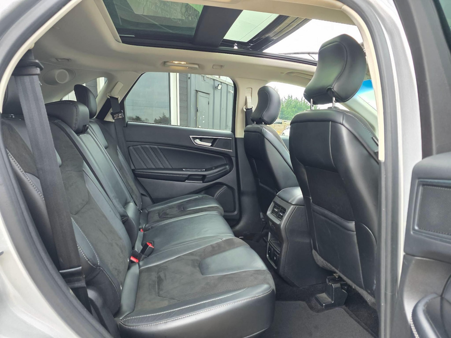 Used Ford Edge 2018 for sale - 77824871: Photo 18