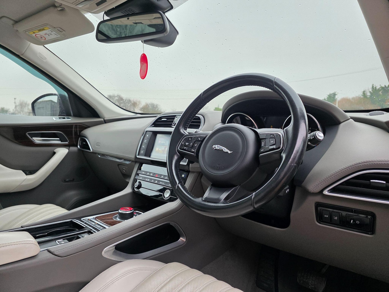 Used Jaguar F-Pace 2016 for sale - 77020873: Photo 15