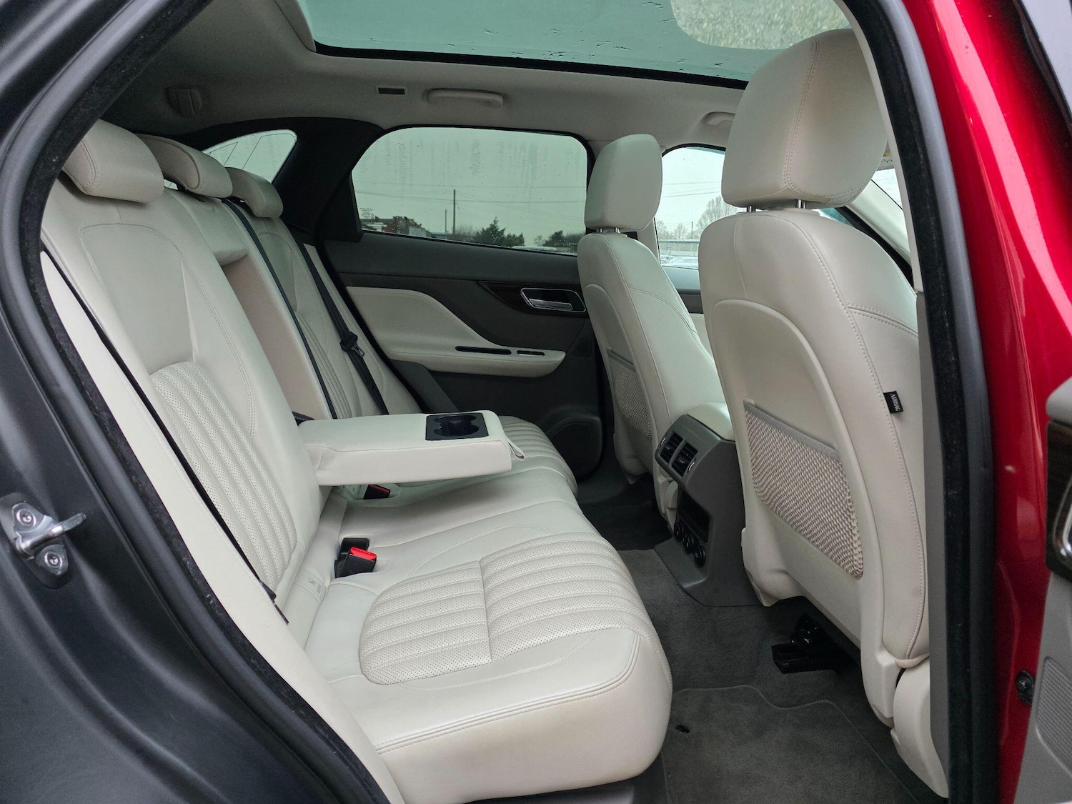 Used Jaguar F-Pace 2016 for sale - 77020873: Photo 17