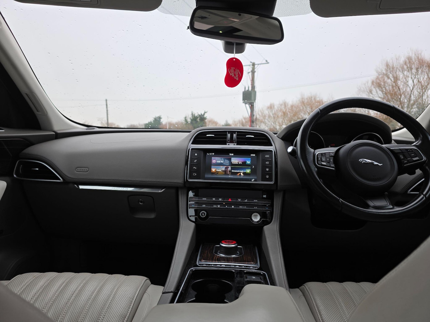 Used Jaguar F-Pace 2016 for sale - 77020873: Photo 22