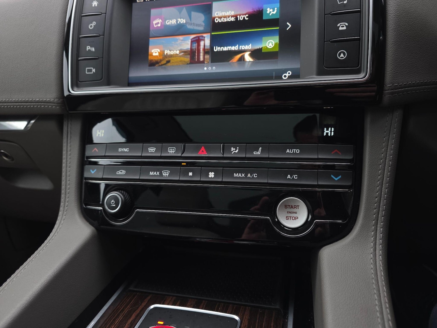 Used Jaguar F-Pace 2016 for sale - 77020873: Photo 26