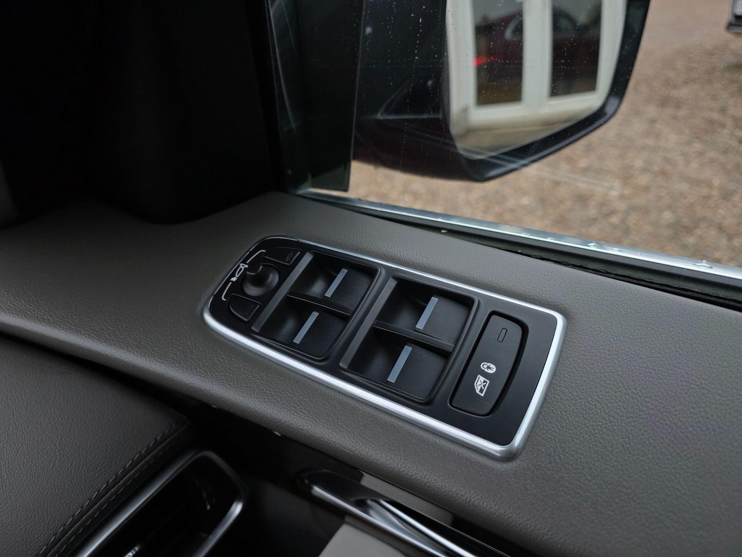 Used Jaguar F-Pace 2016 for sale - 77020873: Photo 36