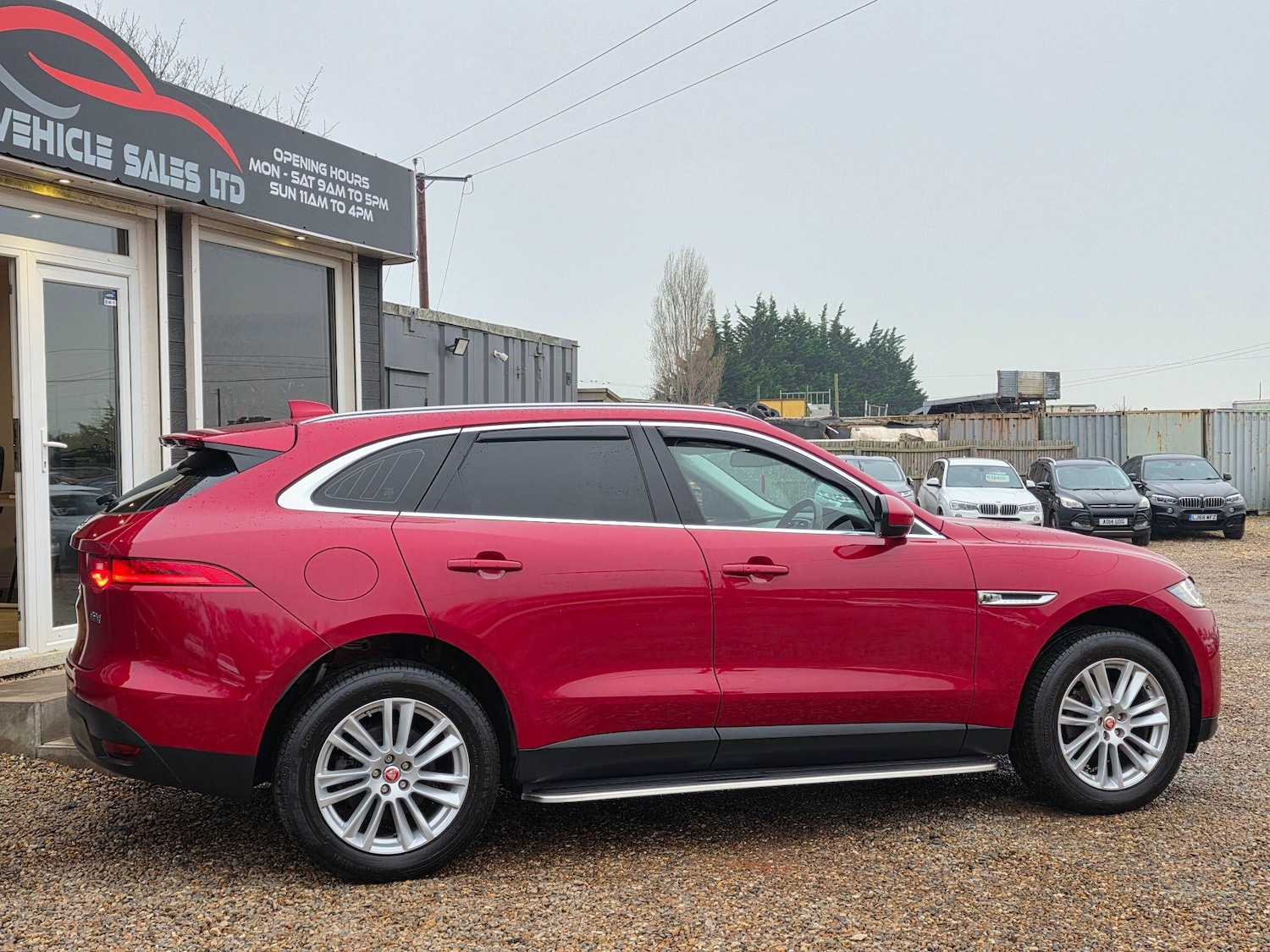 Used Jaguar F-Pace 2016 for sale - 77020873: Photo 4