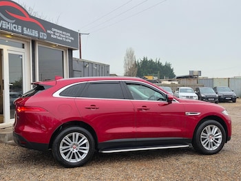 Used Jaguar F-Pace 2016 for sale - 77020873: Photo