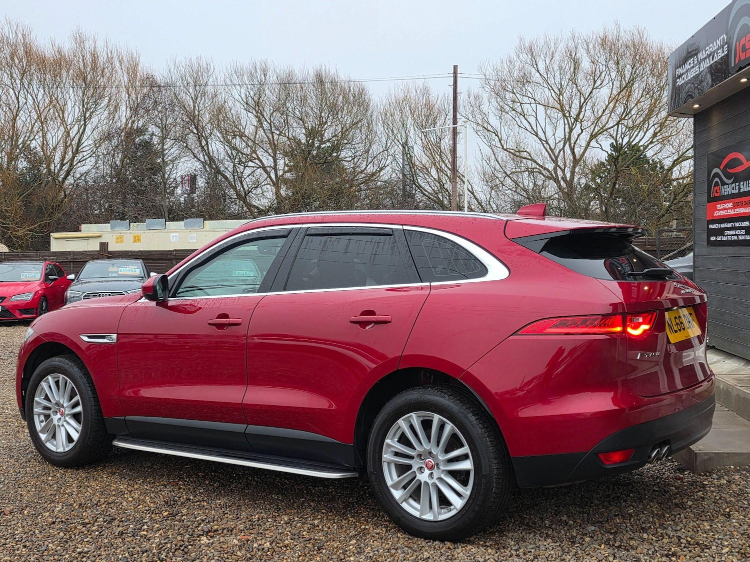 Used Jaguar F-Pace 2016 for sale - 77020873: Photo 9