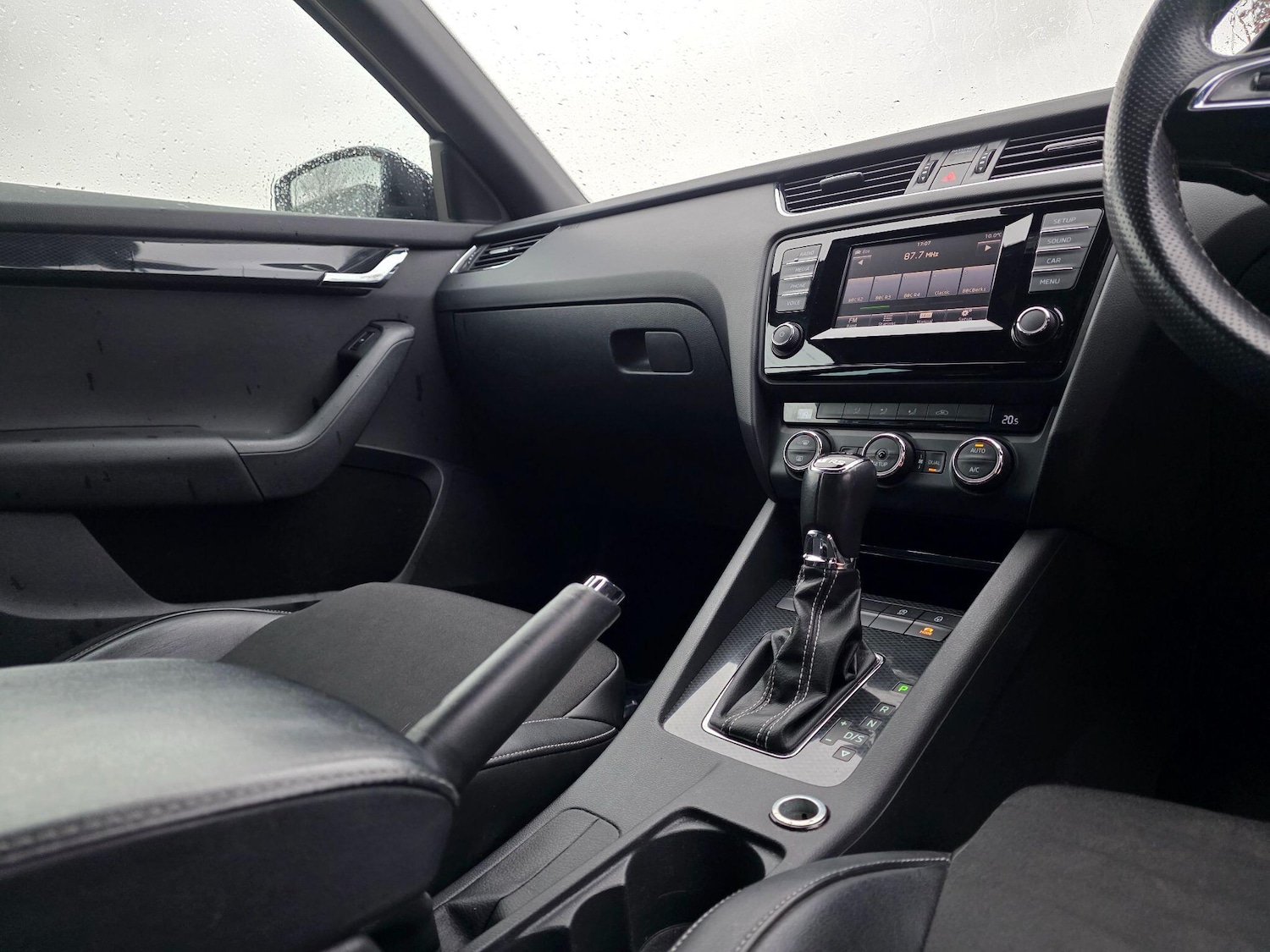 Used Skoda Octavia 2013 for sale - 77898400: Photo 24