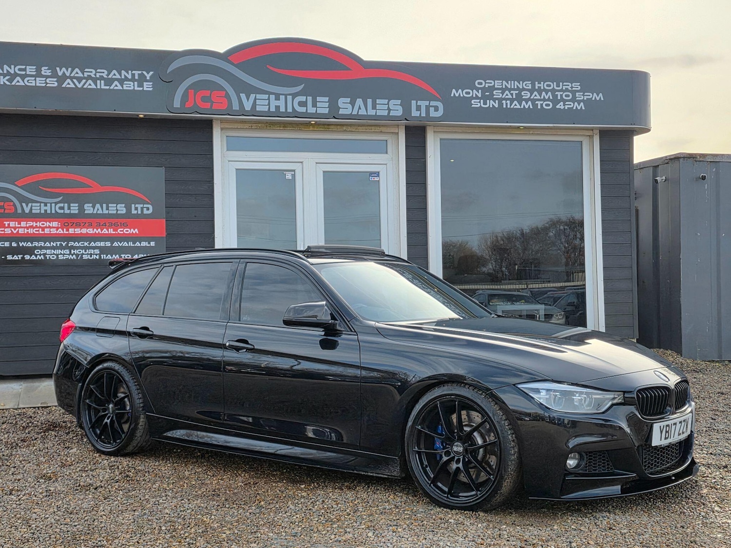 Used BMW 3 Series 2017 for sale - 77633022: Photo 2