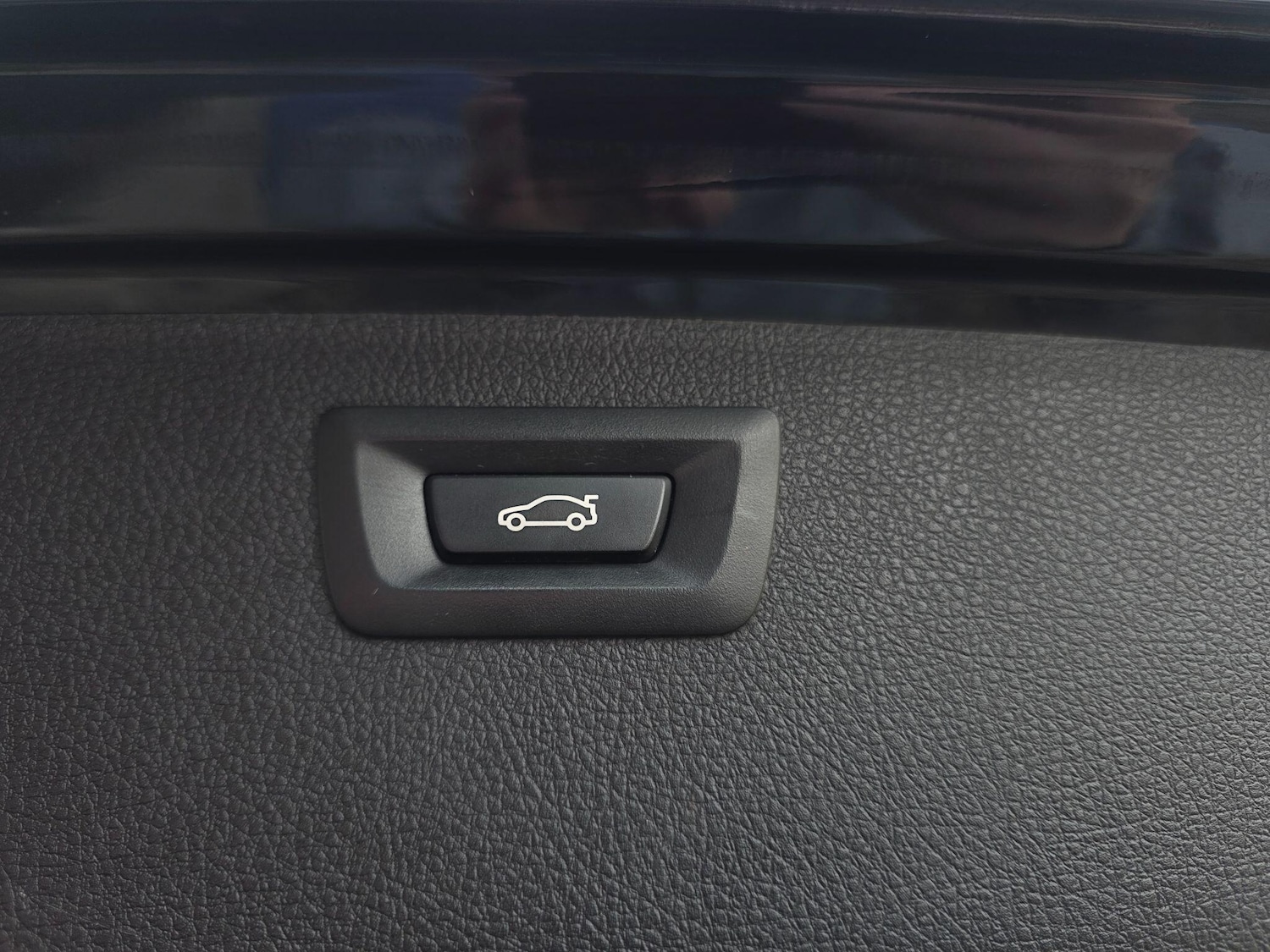 Used BMW 3 Series 2017 for sale - 77633022: Photo 24