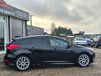 Used Ford Focus 2017 for sale - 77344821: Photo