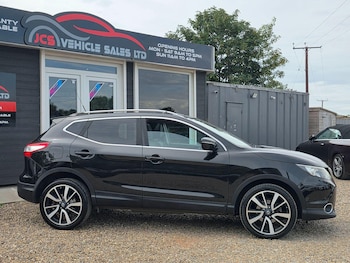 Used Nissan Qashqai 2014 for sale - 79062539: Photo