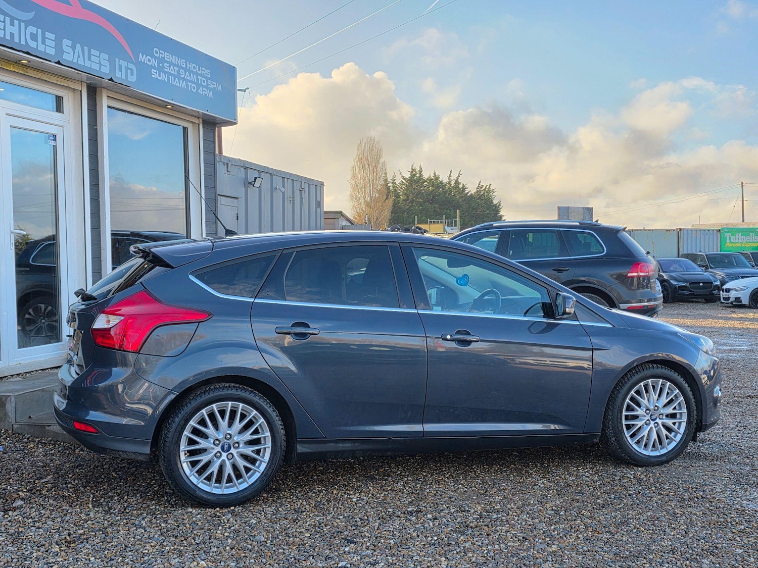 Used Ford Focus 2014 for sale - 77230311: Photo 4