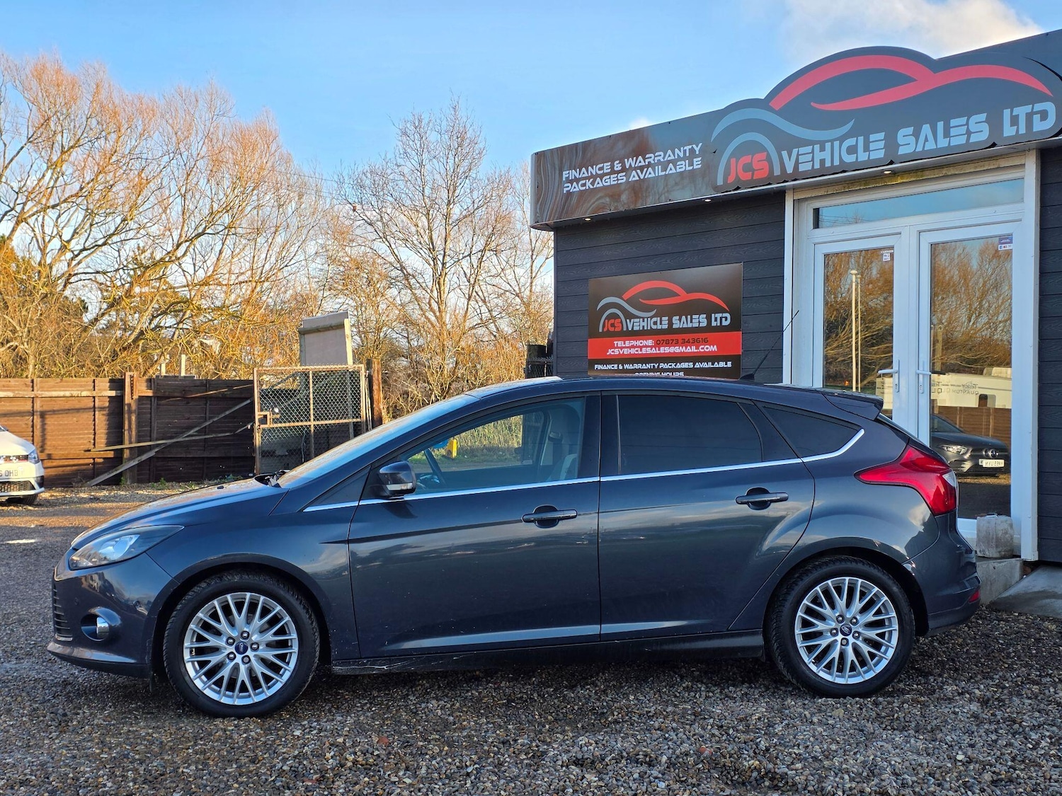 Used Ford Focus 2014 for sale - 77230311: Photo 9