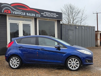 Used Ford Fiesta 2015 for sale - 77565139: Photo