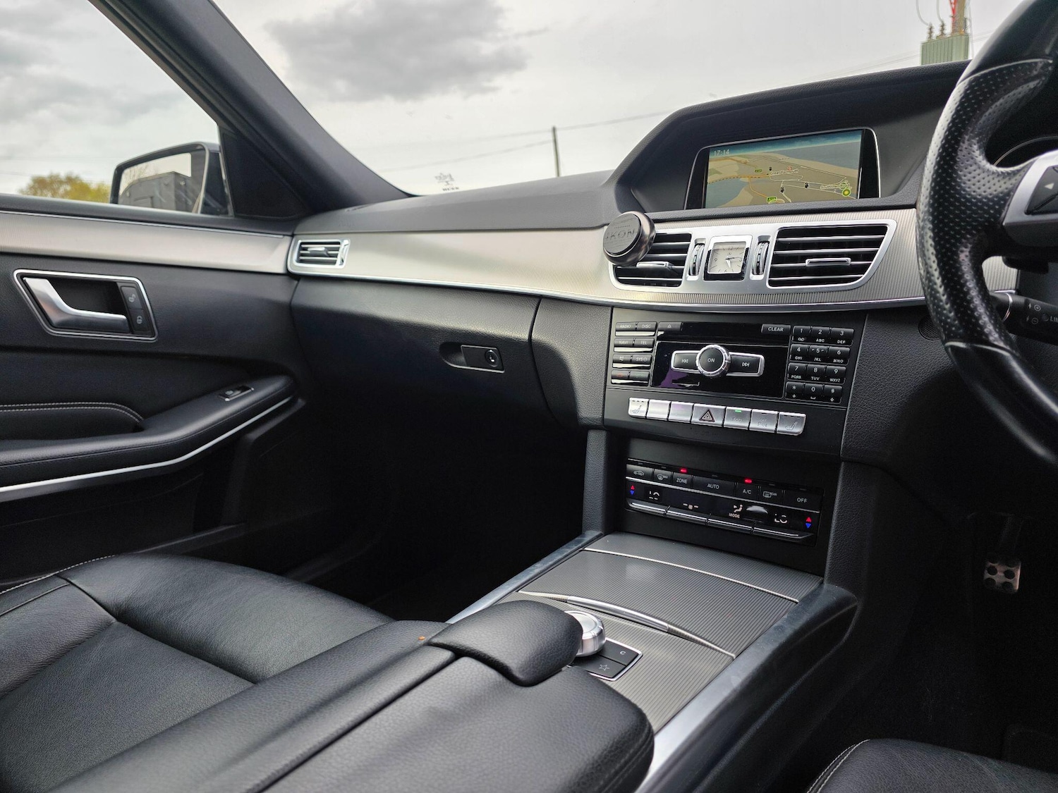 Used Mercedes-Benz E Class for sale - 78205037: Photo 23