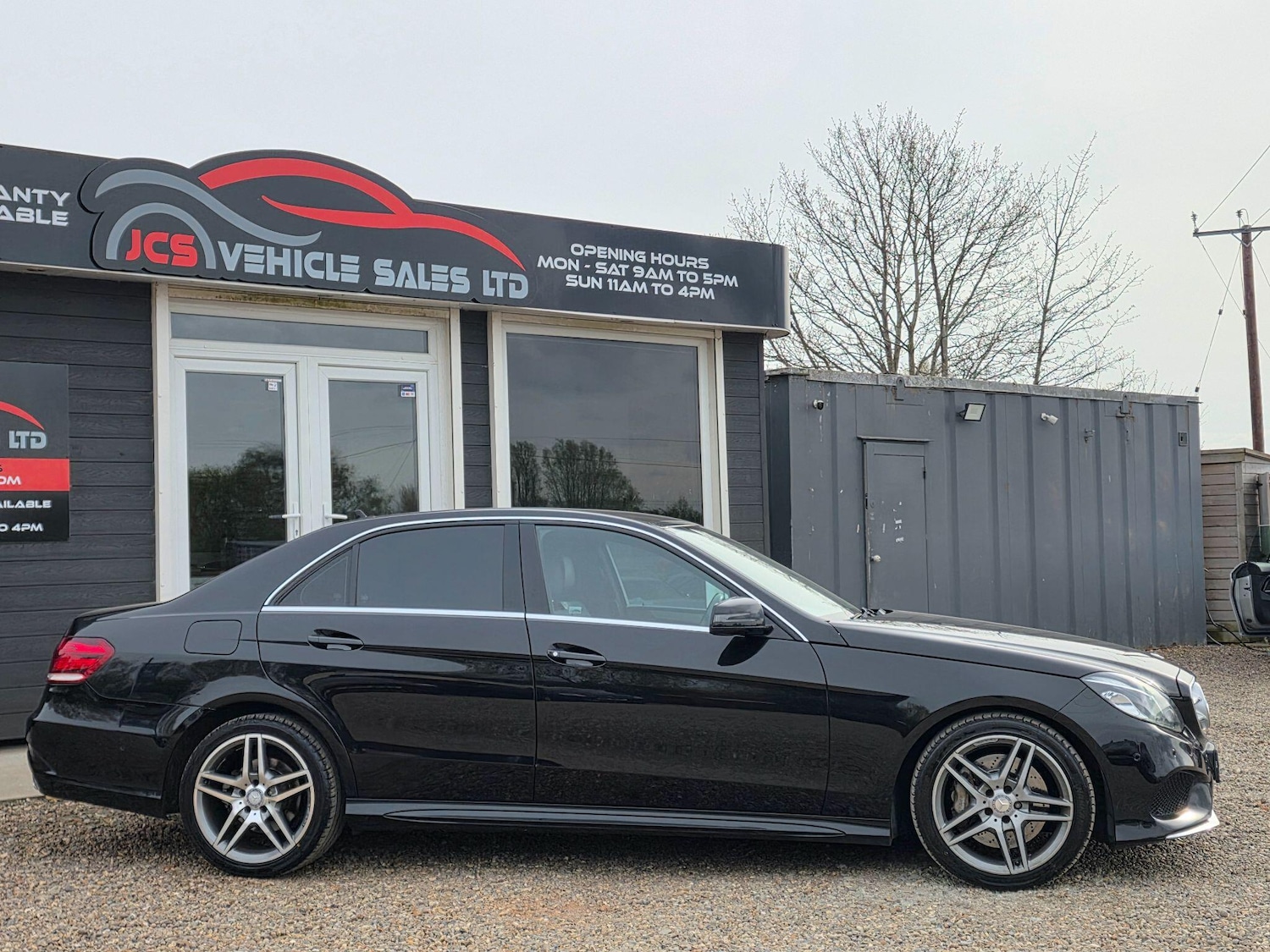 Used Mercedes-Benz E Class for sale - 78205037: Photo 3