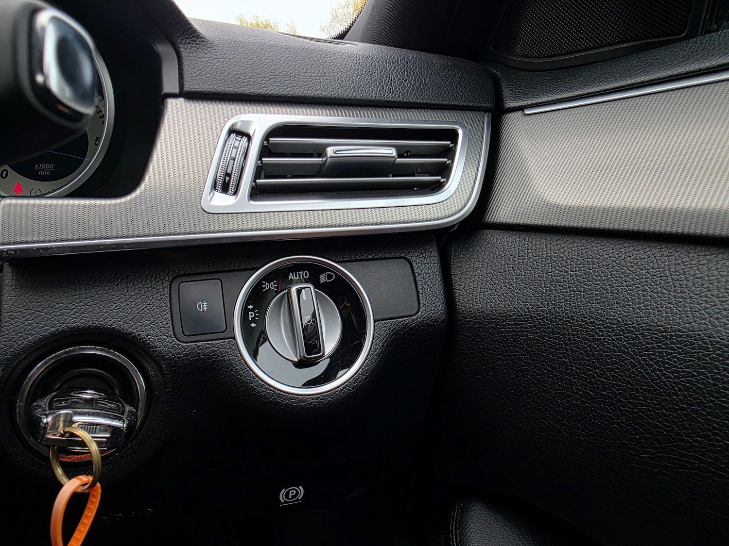 Used Mercedes-Benz E Class for sale - 78205037: Photo 32