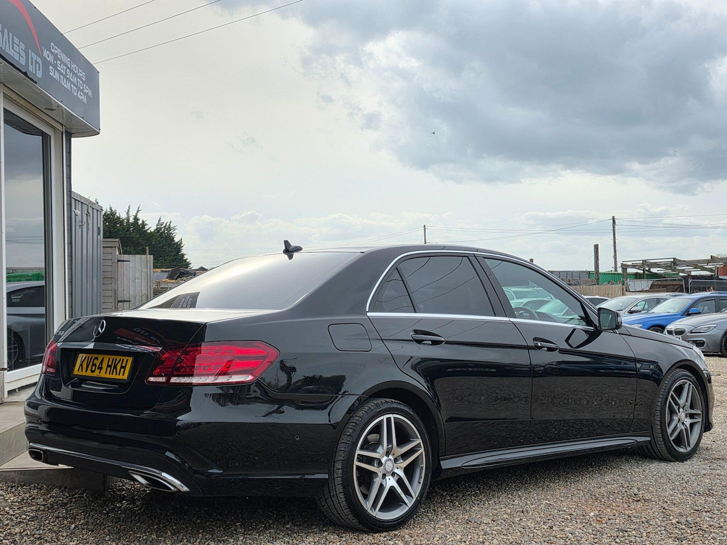 Used Mercedes-Benz E Class for sale - 78205037: Photo 6