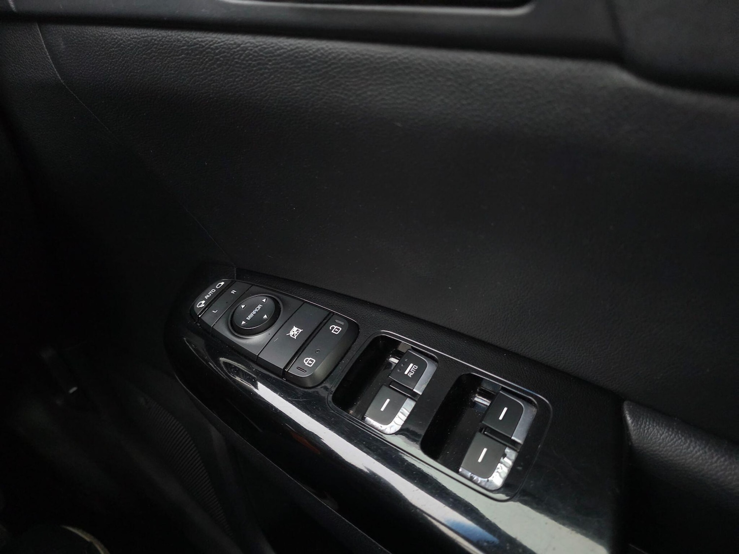 Used Kia Sportage 2017 for sale - 77057333: Photo 34