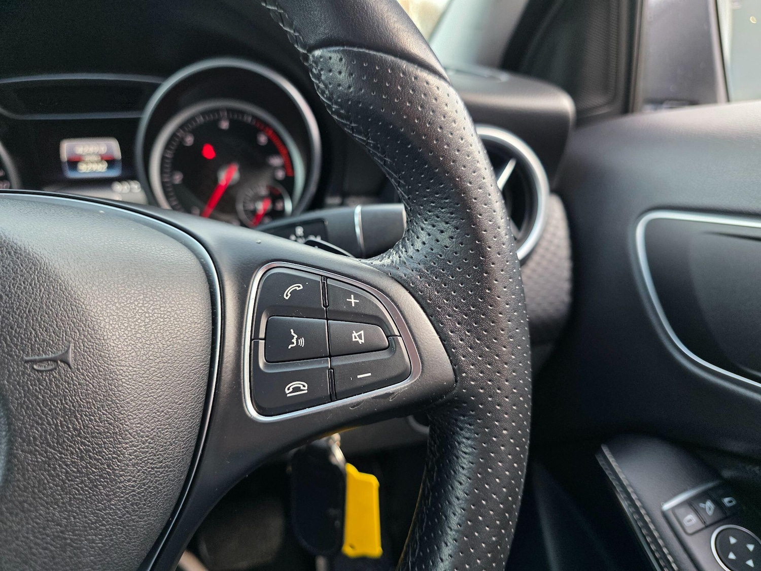 Used Mercedes-Benz A-Class 2016 for sale - 77267726: Photo 36