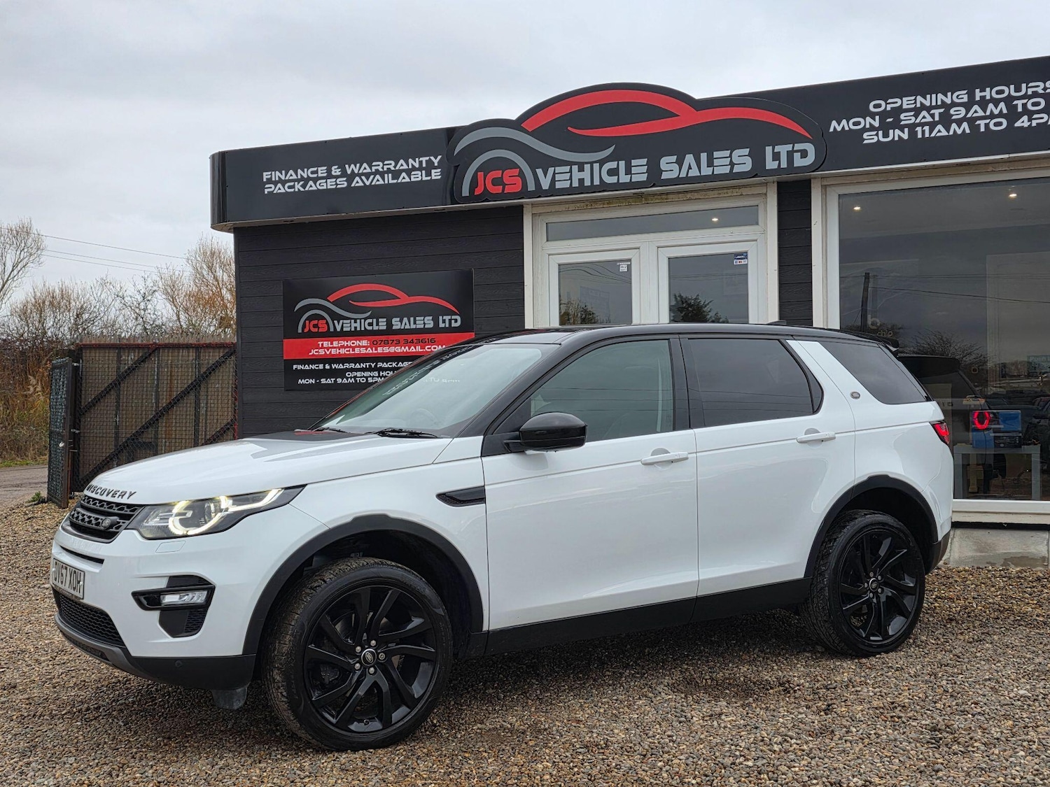 Used Land Rover Discovery Sport 2017 for sale - 76926007: Photo 10