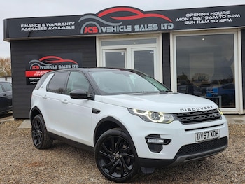 Used Land Rover Discovery Sport 2017 for sale - 76926007: Photo
