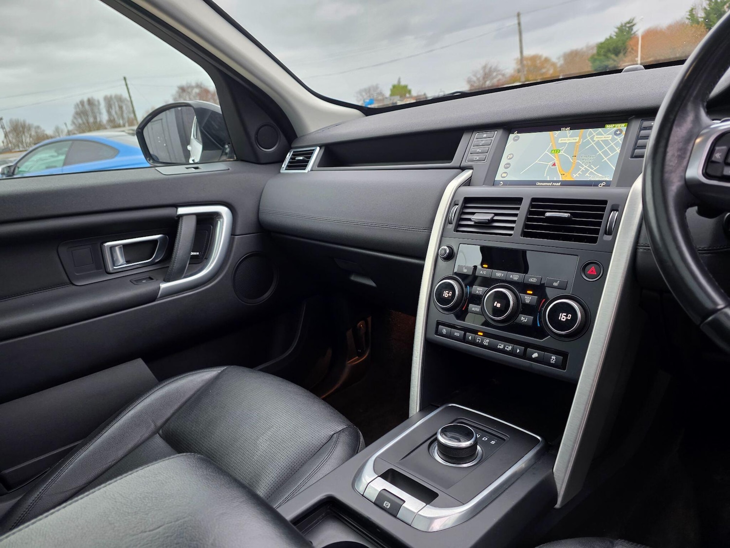 Used Land Rover Discovery Sport 2017 for sale - 76926007: Photo 24