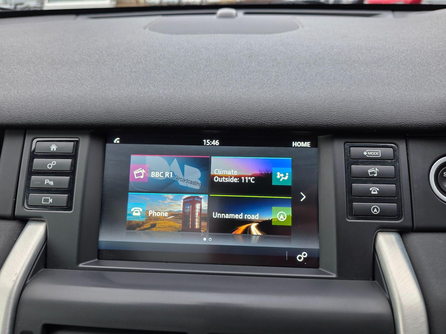 Used Land Rover Discovery Sport 2017 for sale - 76926007: Photo 28