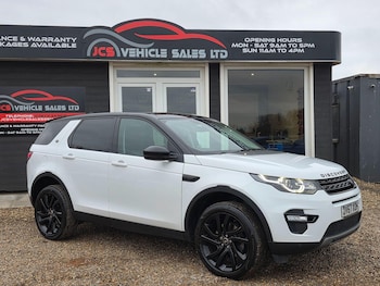 Used Land Rover Discovery Sport 2017 for sale - 76926007: Photo