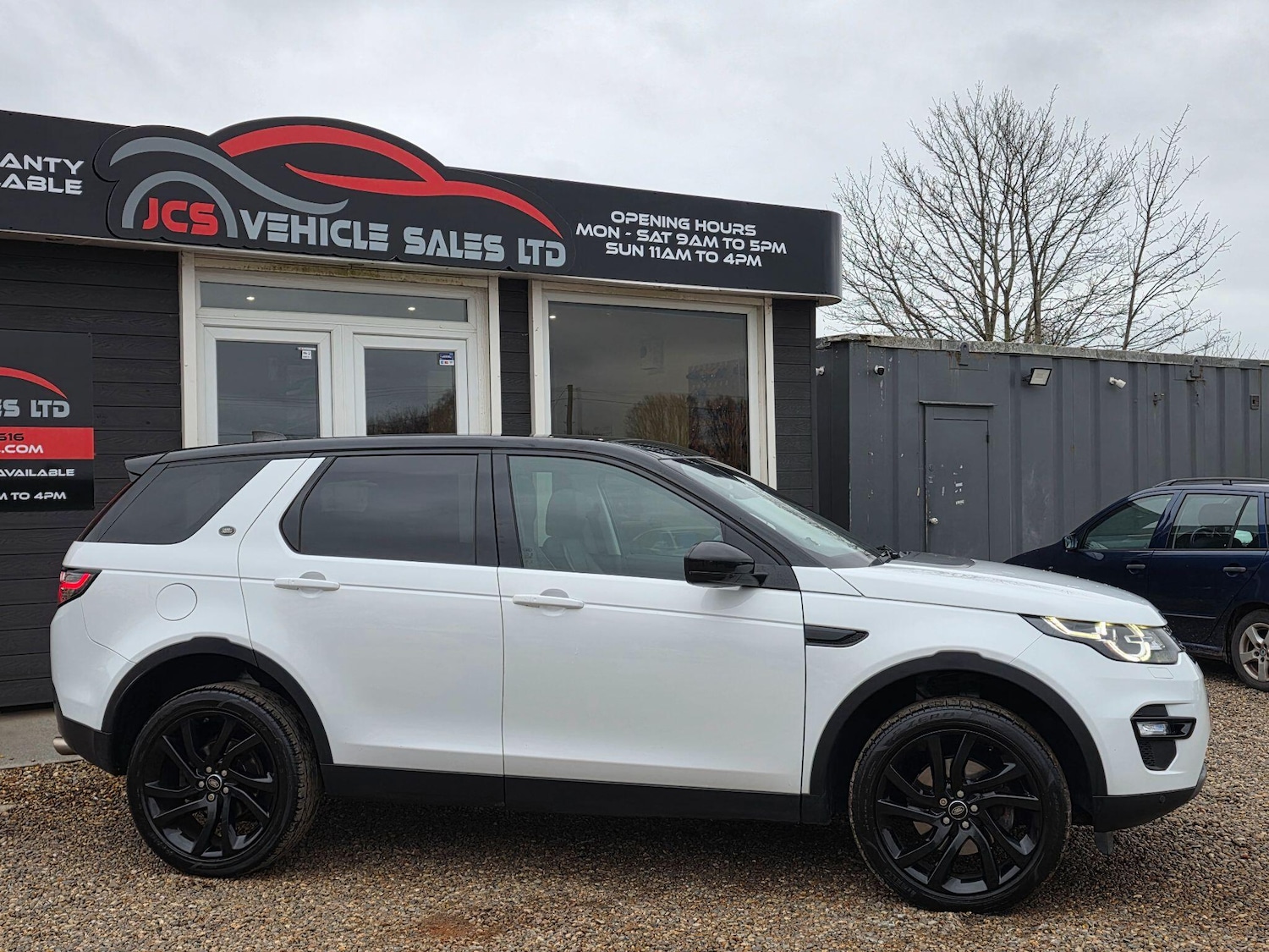 Used Land Rover Discovery Sport 2017 for sale - 76926007: Photo 3