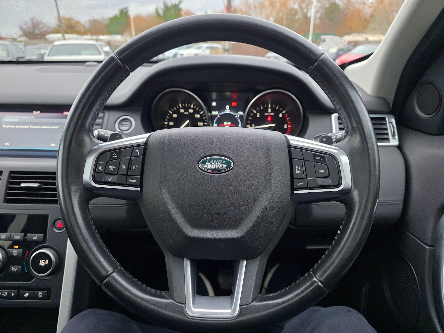 Used Land Rover Discovery Sport 2017 for sale - 76926007: Photo 37