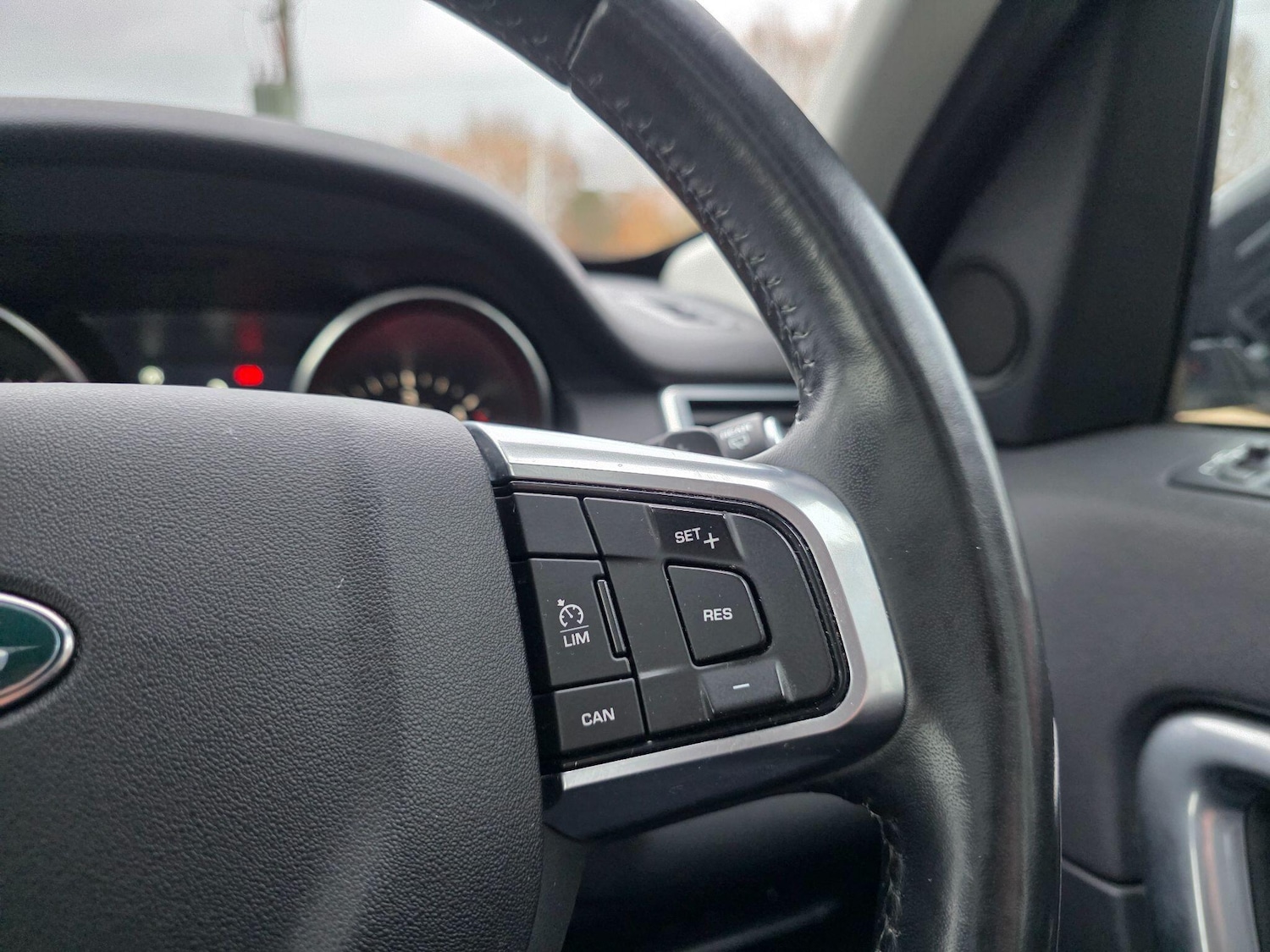 Used Land Rover Discovery Sport 2017 for sale - 76926007: Photo 38