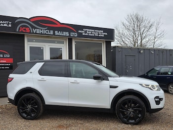 Used Land Rover Discovery Sport 2017 for sale - 76926007: Photo