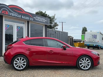 Used Mazda Mazda3 2016 for sale - 79712540: Photo
