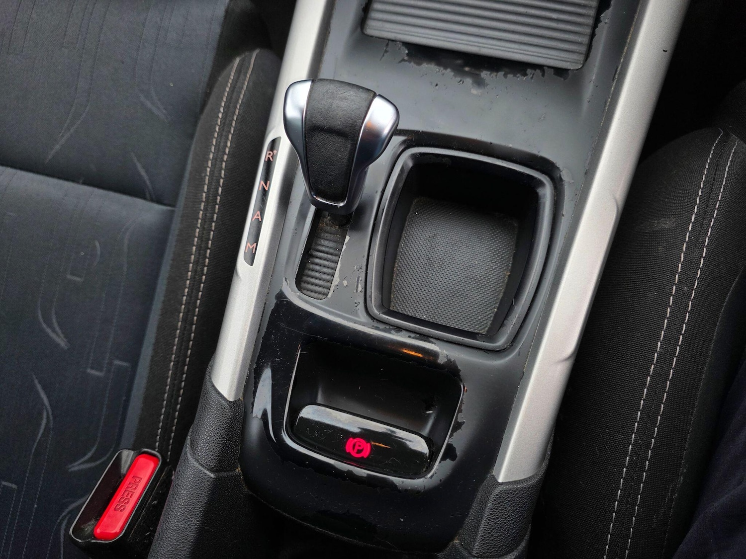 Used Citroen C4 2011 for sale - 77682836: Photo 24