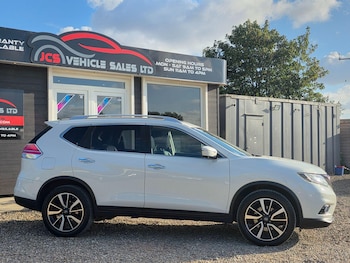 Used Nissan X-Trail 2016 for sale - 79255876: Photo