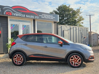 Used Renault Captur 2015 for sale - 79374715: Photo