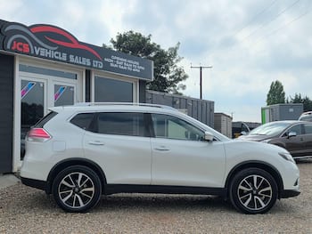 Used Nissan X-Trail 2016 for sale - 79657407: Photo