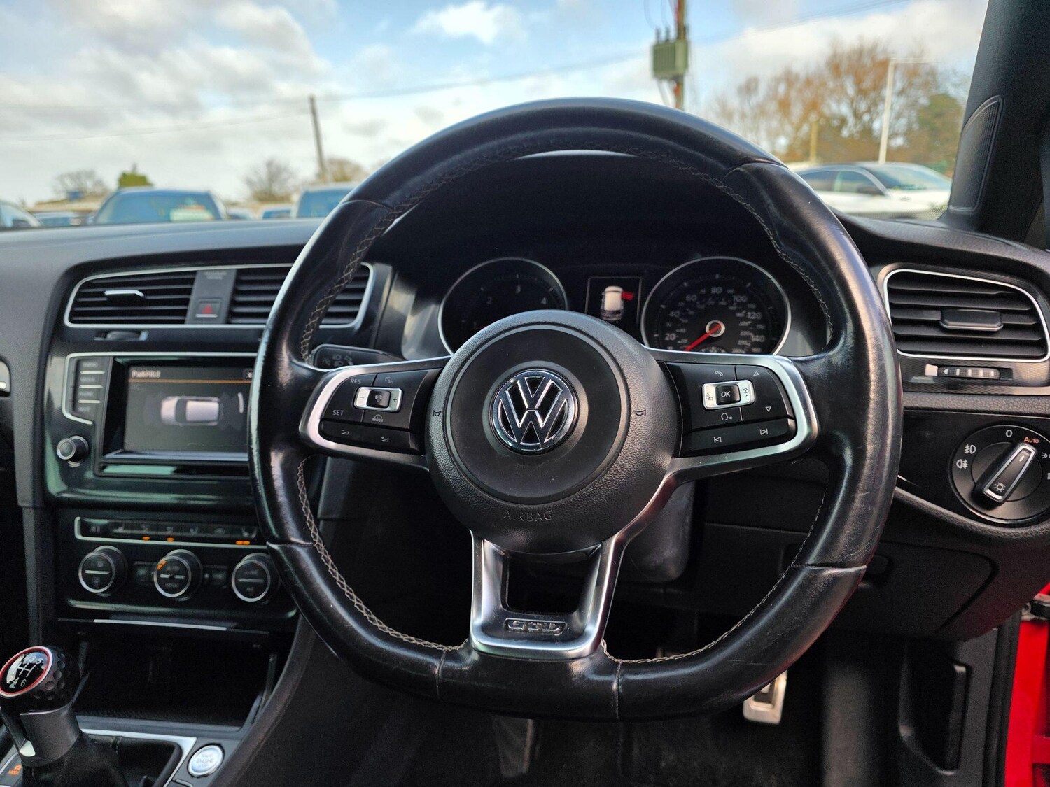 Used Volkswagen Golf 2014 for sale - 77722938: Photo 25