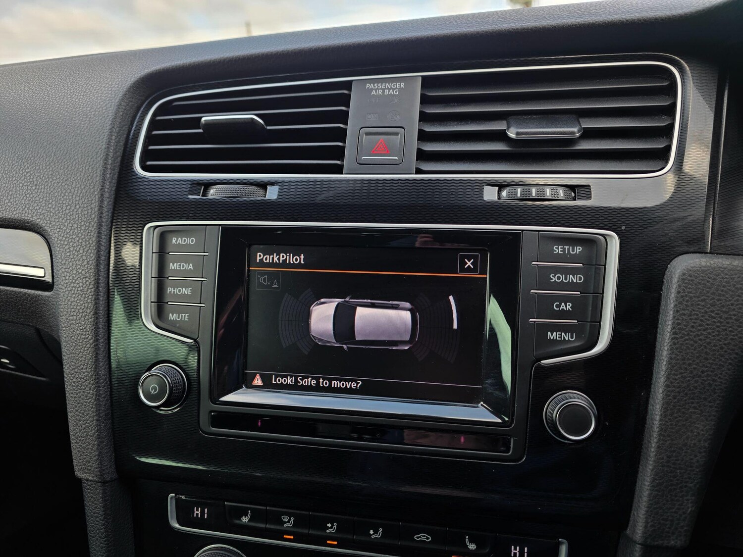 Used Volkswagen Golf 2014 for sale - 77722938: Photo 30