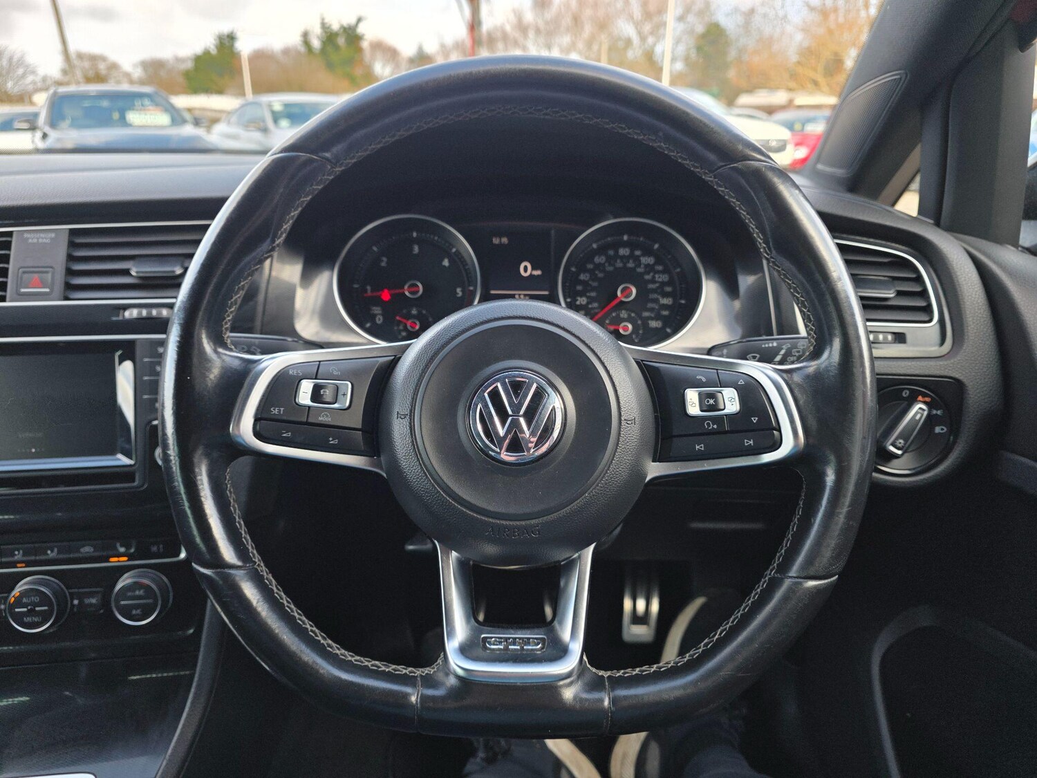 Used Volkswagen Golf 2014 for sale - 77722938: Photo 37