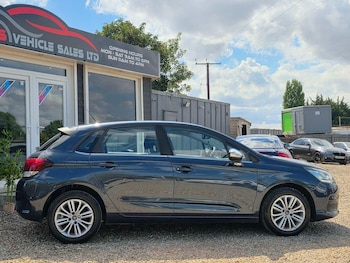 Used Citroen C4 2015 for sale - 79440921: Photo