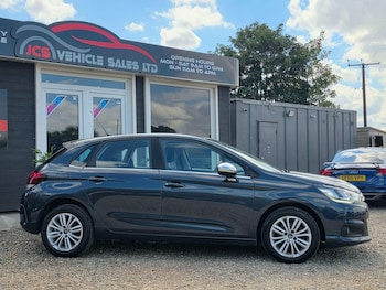 Used Citroen C4 2015 for sale - 79440921: Photo