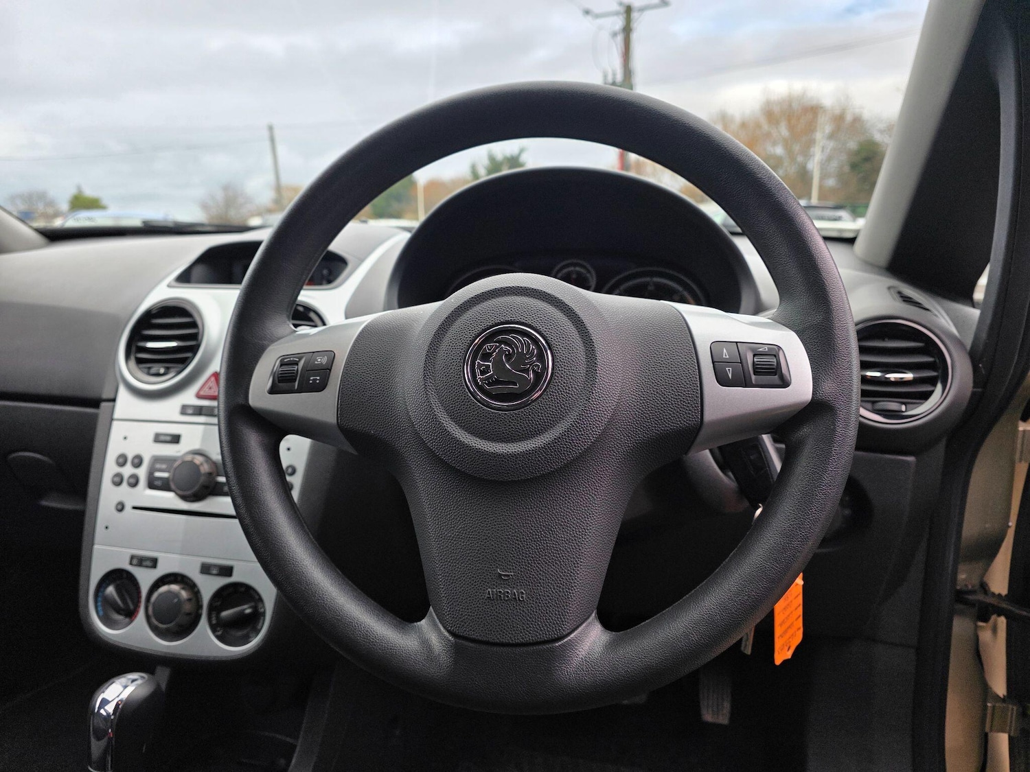 Used Vauxhall Corsa 2009 for sale - 77549277: Photo 22