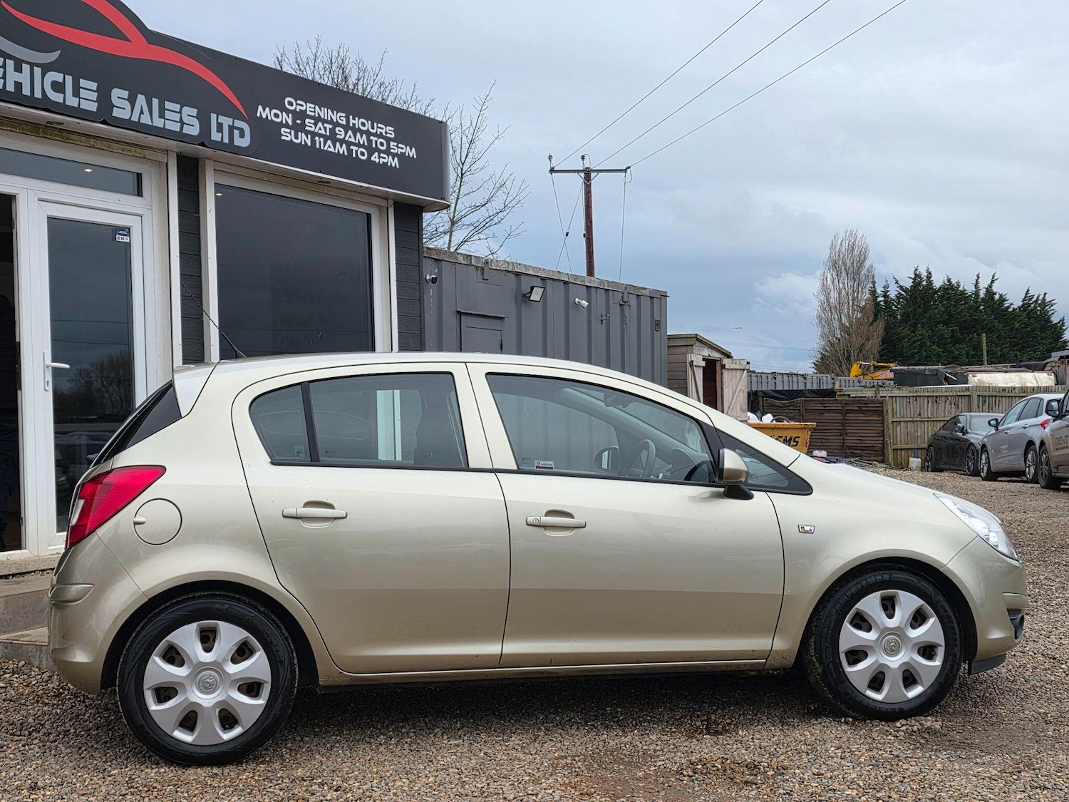 Used Vauxhall Corsa 2009 for sale - 77549277: Photo 4