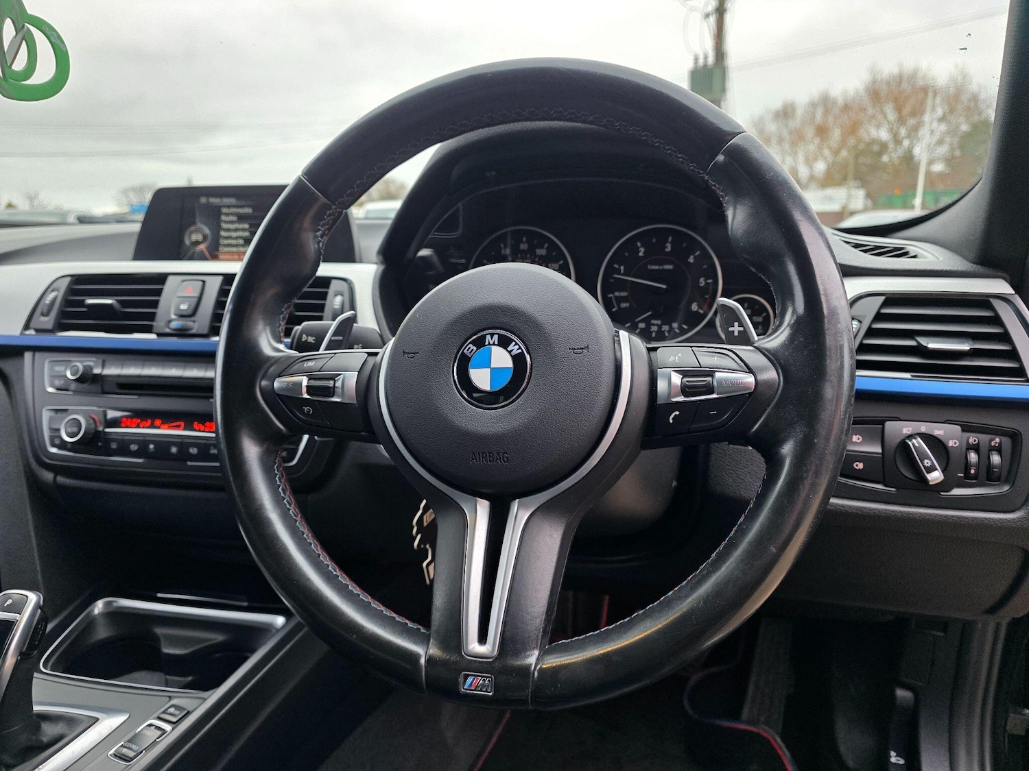 Used BMW 3 Series 2015 for sale - 77067166: Photo 22